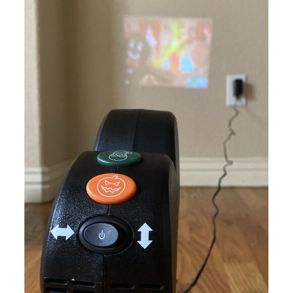 Star Shower Window Wonderland Projector Christmas/Halloween Projector 12 Movies - Picture 4 of 12